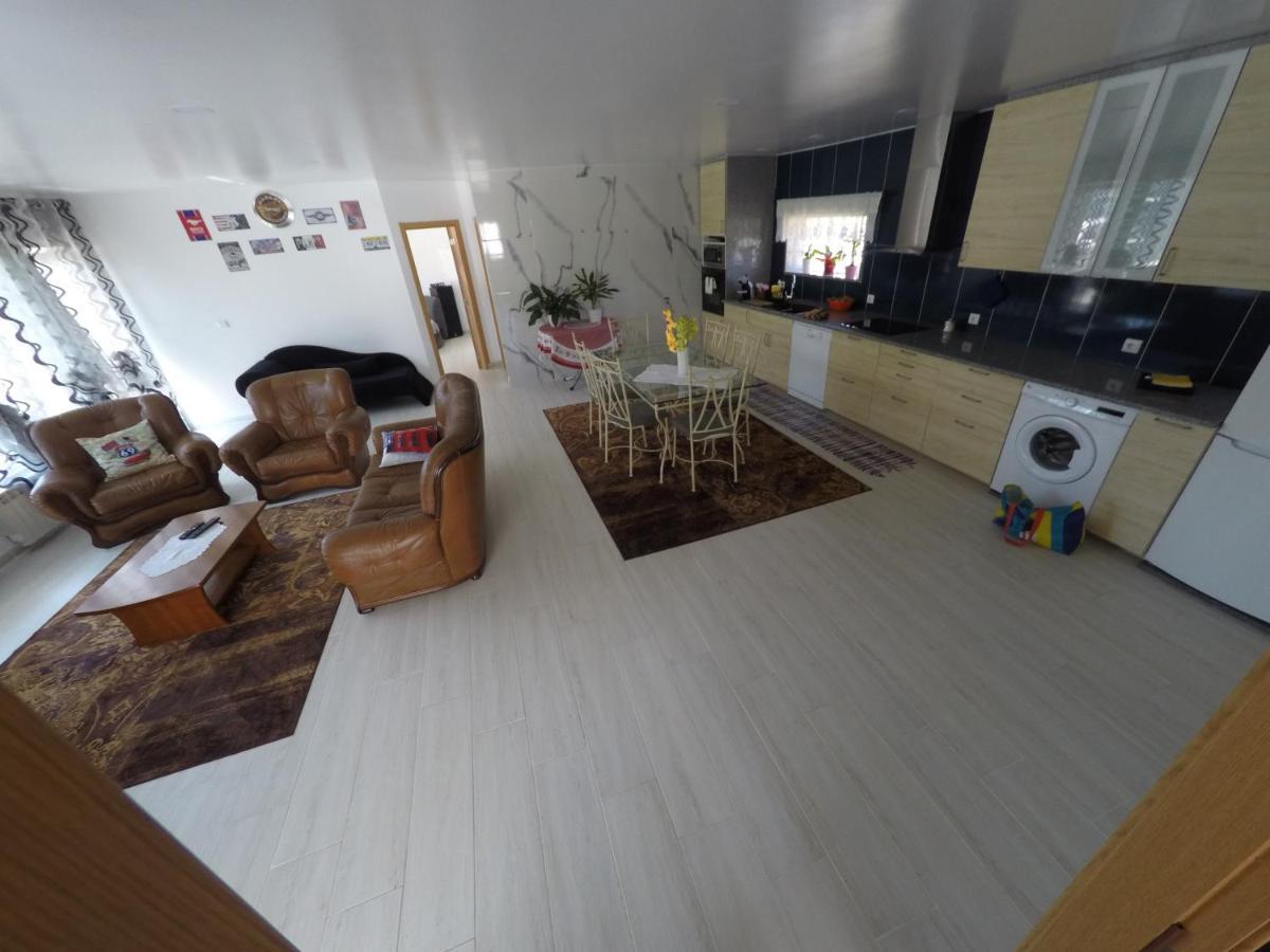 Casinha Das Bonecas - Casa Com Piscina Privada Aveiro Exterior photo
